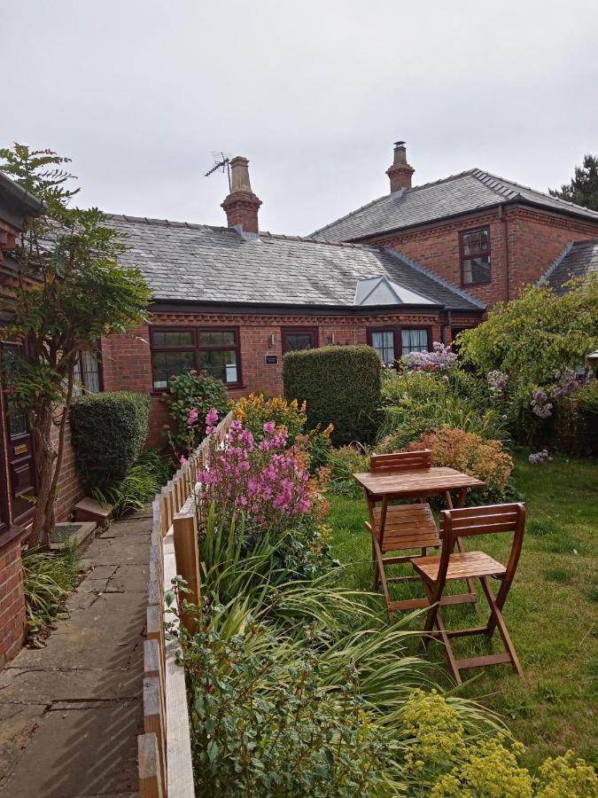 Cherry Tree Cottage Bempton Buitenkant foto